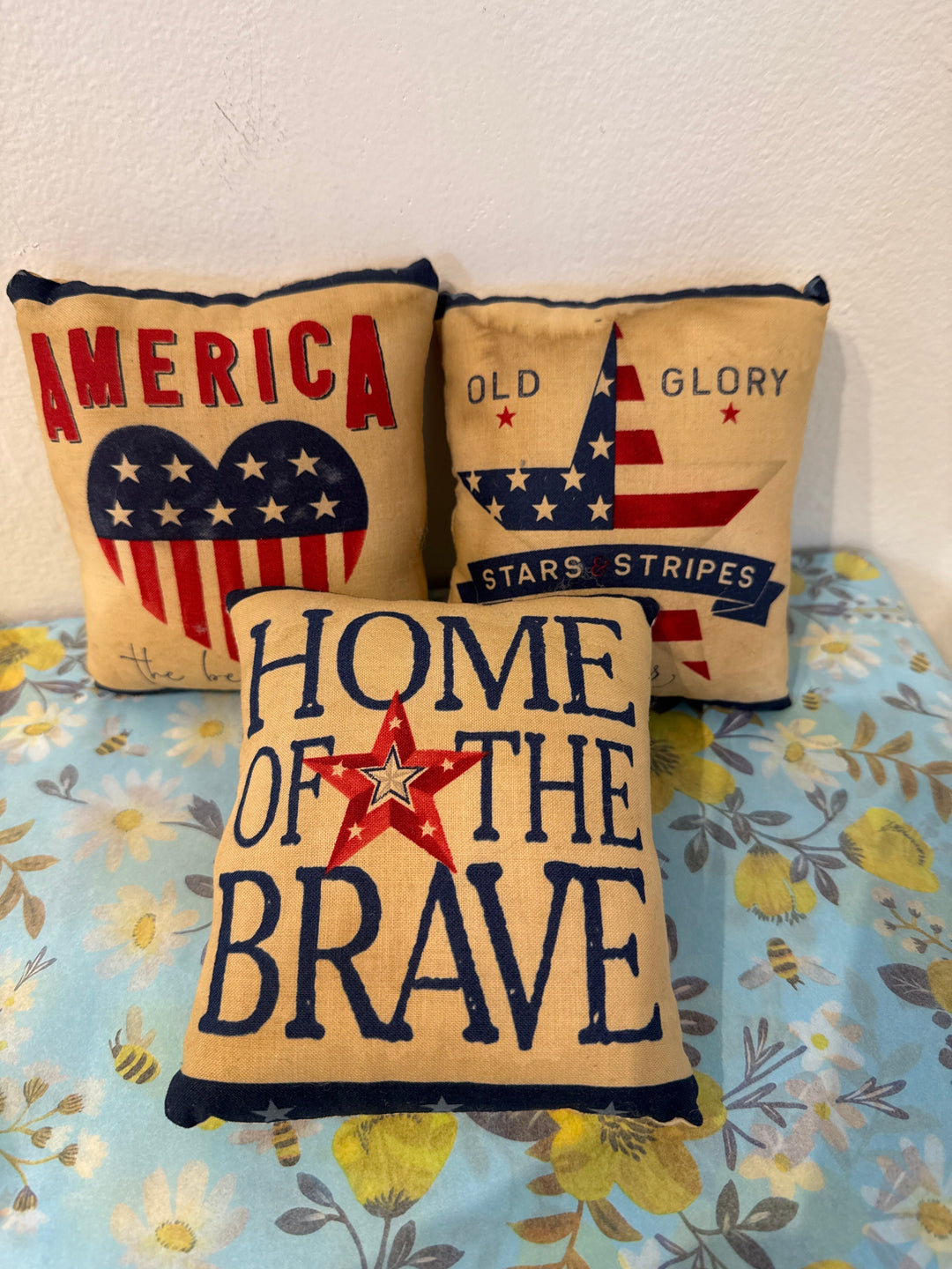 Americana pillow mini