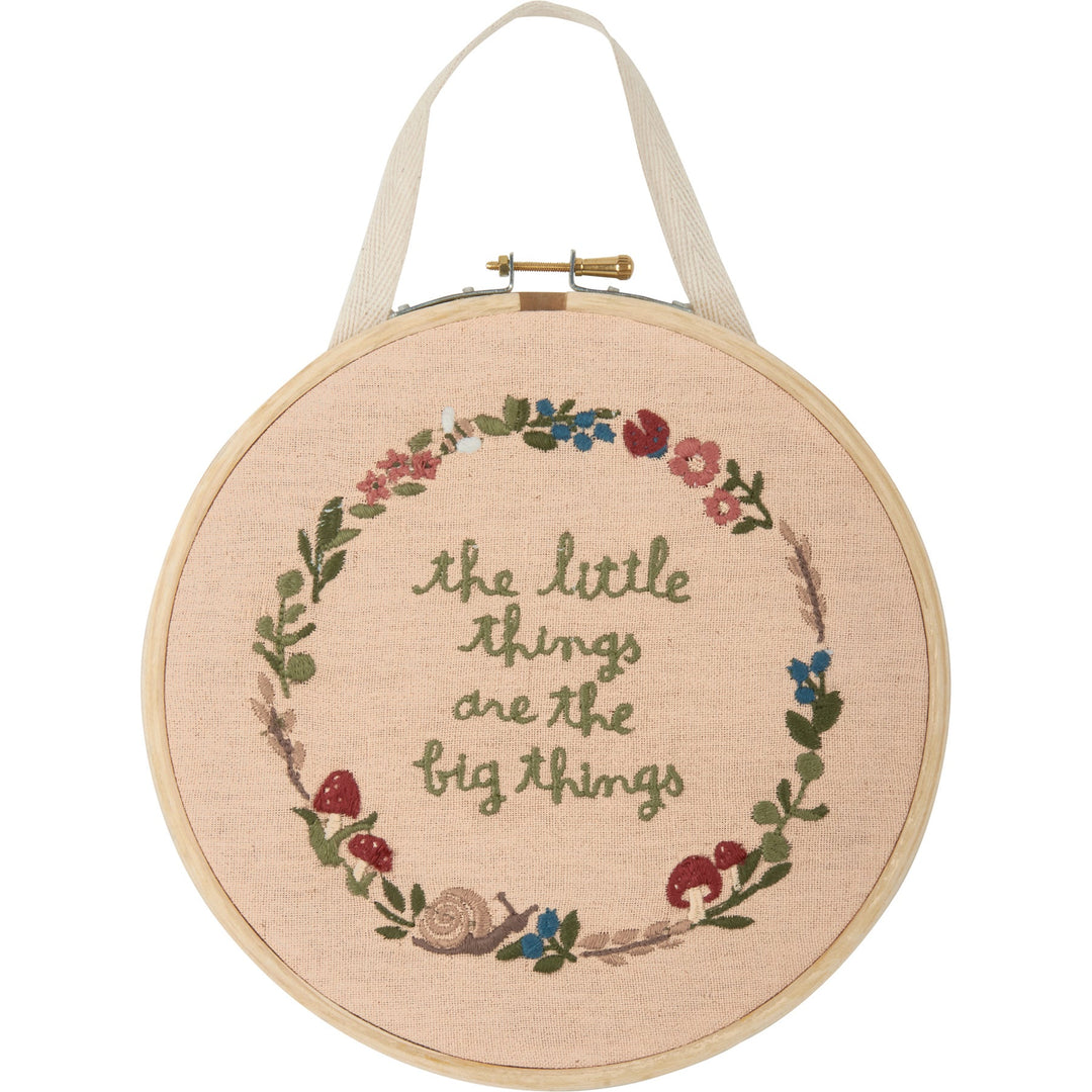 Hoop-little things