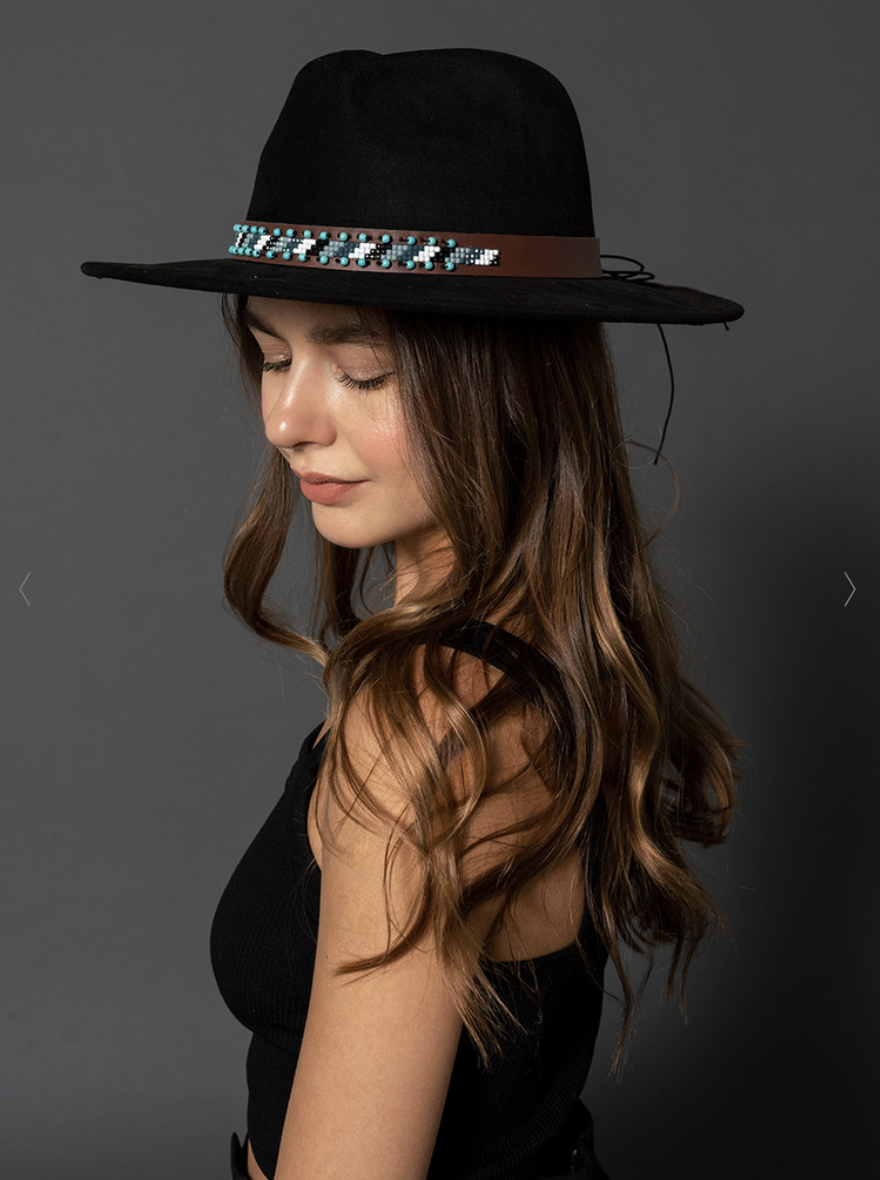 Fedora black bead band