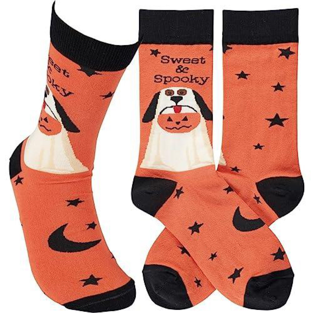 Sweet spooky socks