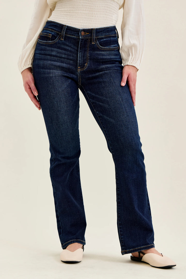 Judy Blue Classic Petite Straight
