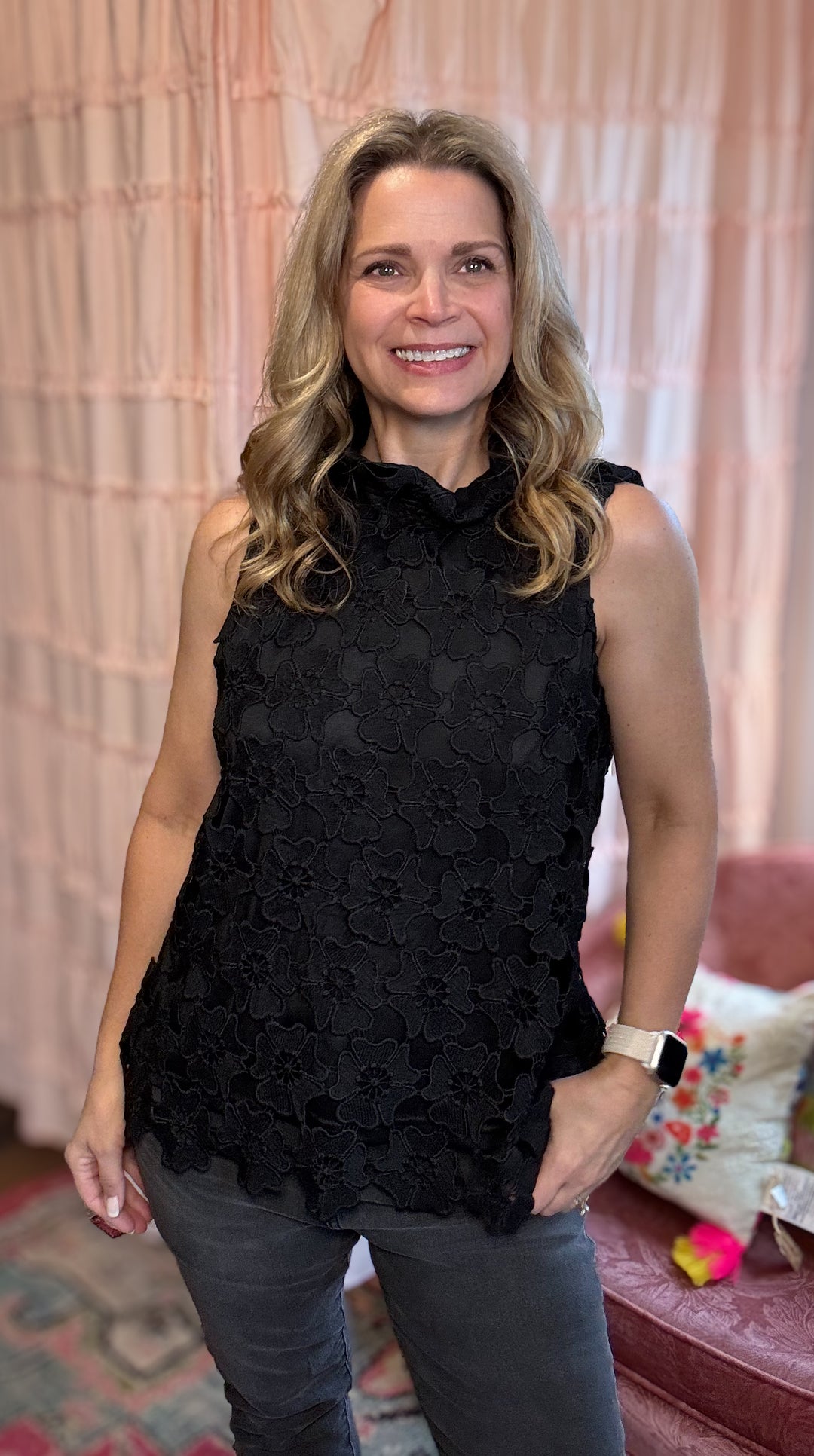 Floral Lace Sleeveless Top
