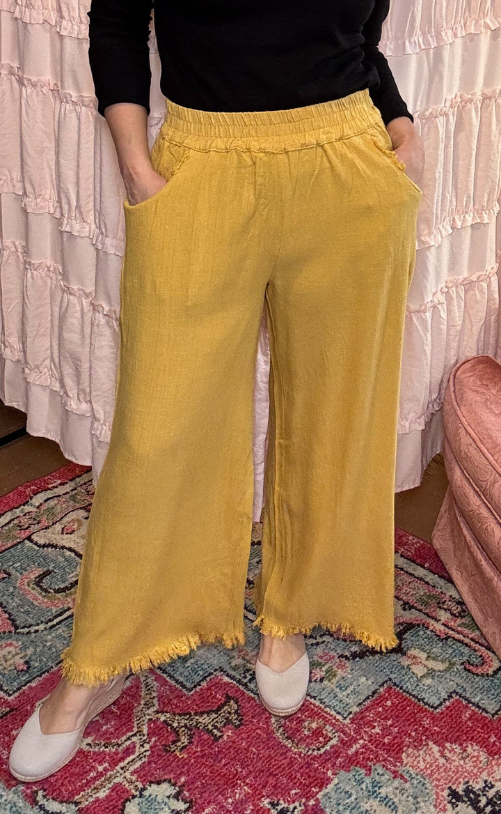Umgee wide leg pants frayed hem