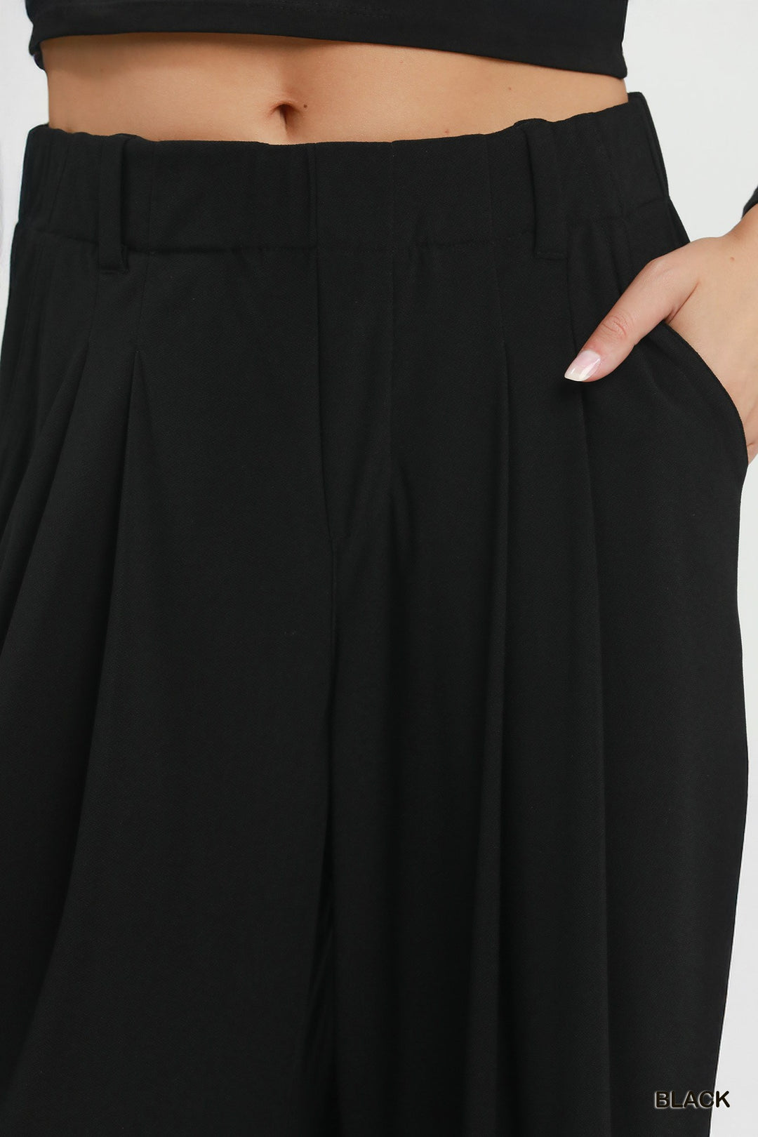 High-Waist Wide-Leg Pants – Black
