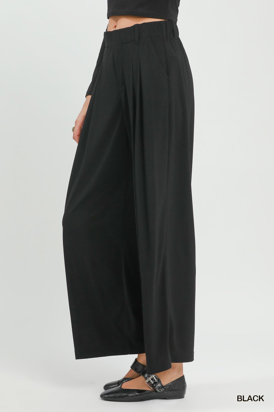 High-Waist Wide-Leg Pants – Black