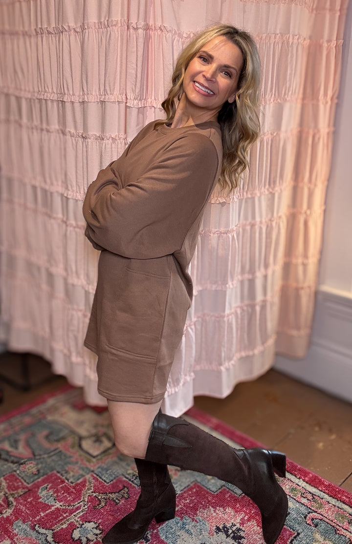 Crew neck sweatshirt oversized with pockets