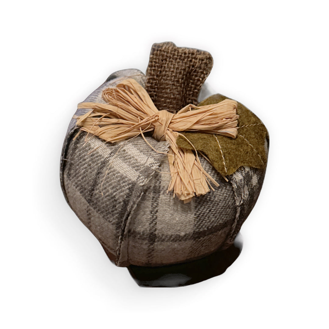 Sm plaid pumpkin