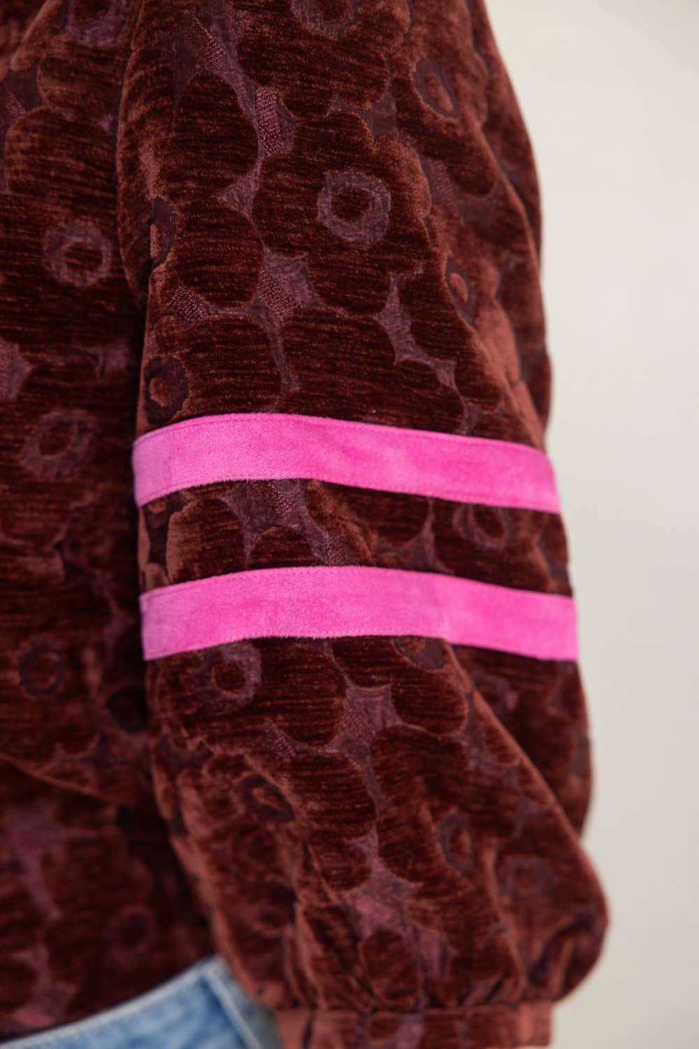 Velvet Stripe Detail Sleeve Floral Top