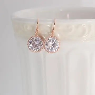 Rose gold round earrings