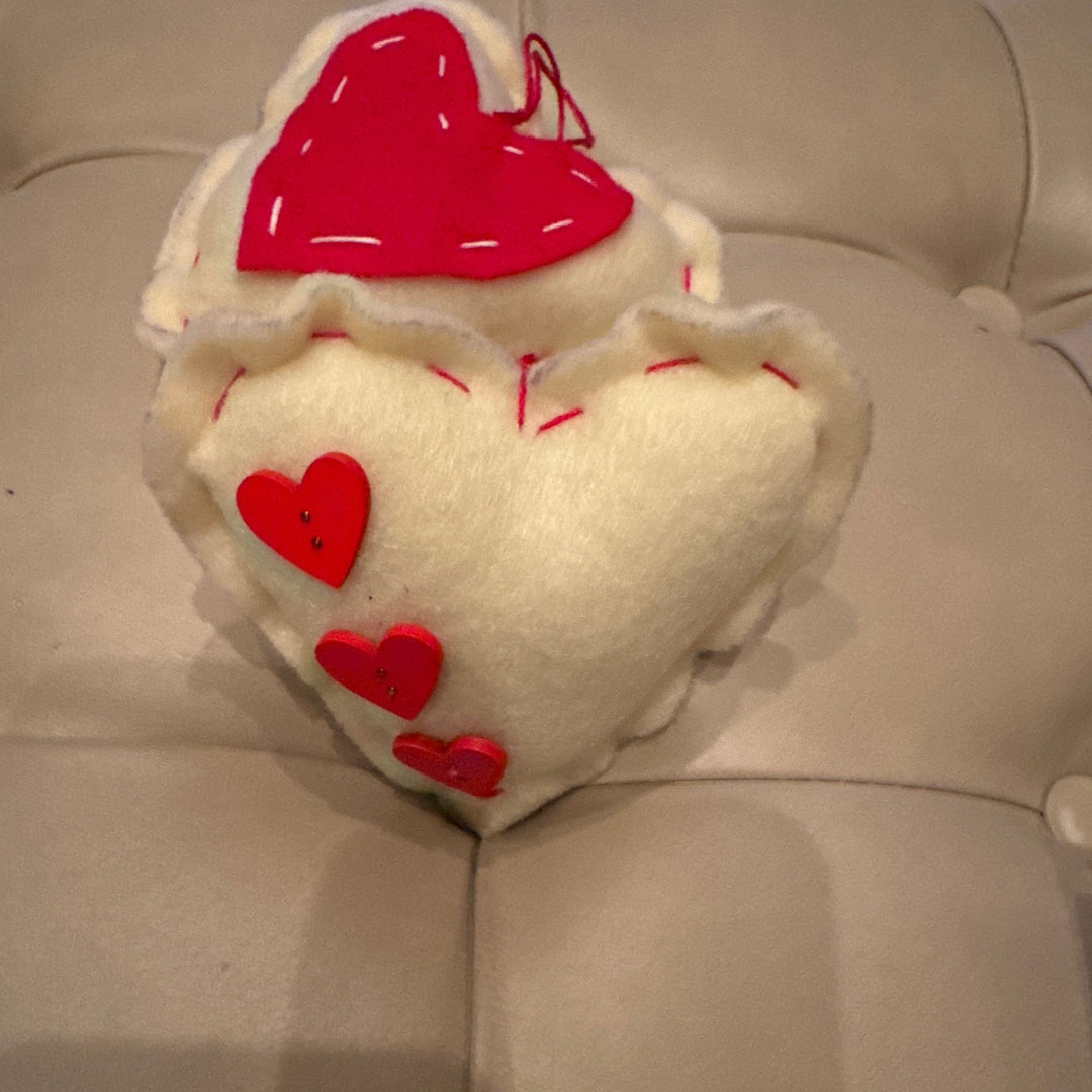 Felt heart